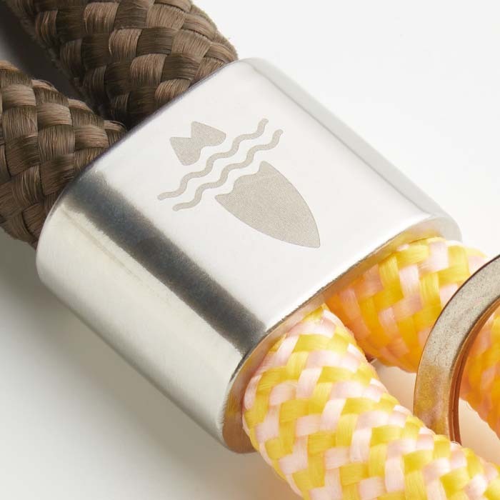 KONFAG's tweet photo. Trend-Schlüsselanhänger: Dein Style als Werbeartikel!

Setzen Sie auf ein Accessoire, das auffällt. Dieser moderne Schlüsselanhänger mit hochwertiger Kordel (Länge: ca. 2,5 + 5,5 cm) ist der perfekte Werbeartikel für Ihre Marke.

by KONFAG https://t.co/v5jFcm4JtW