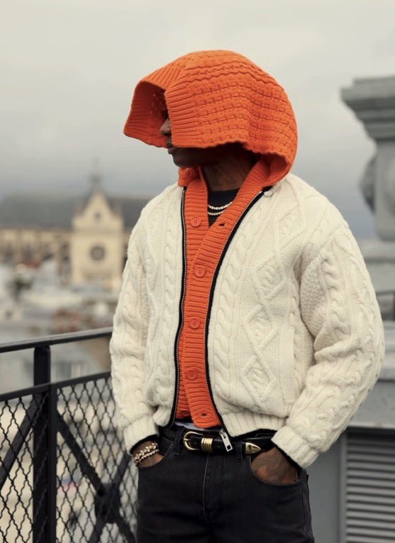 lala ✨🤍 tweet media