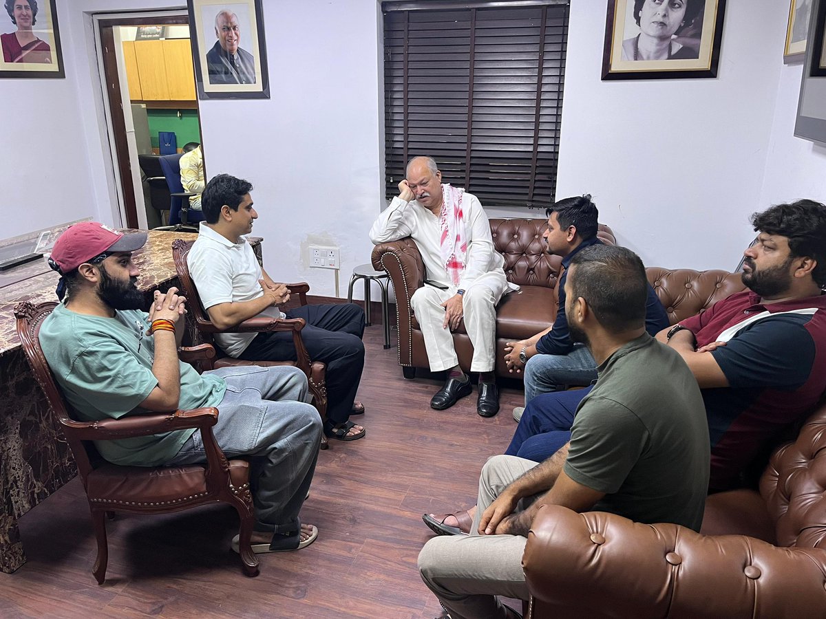 Indian Youth Congress tweet media