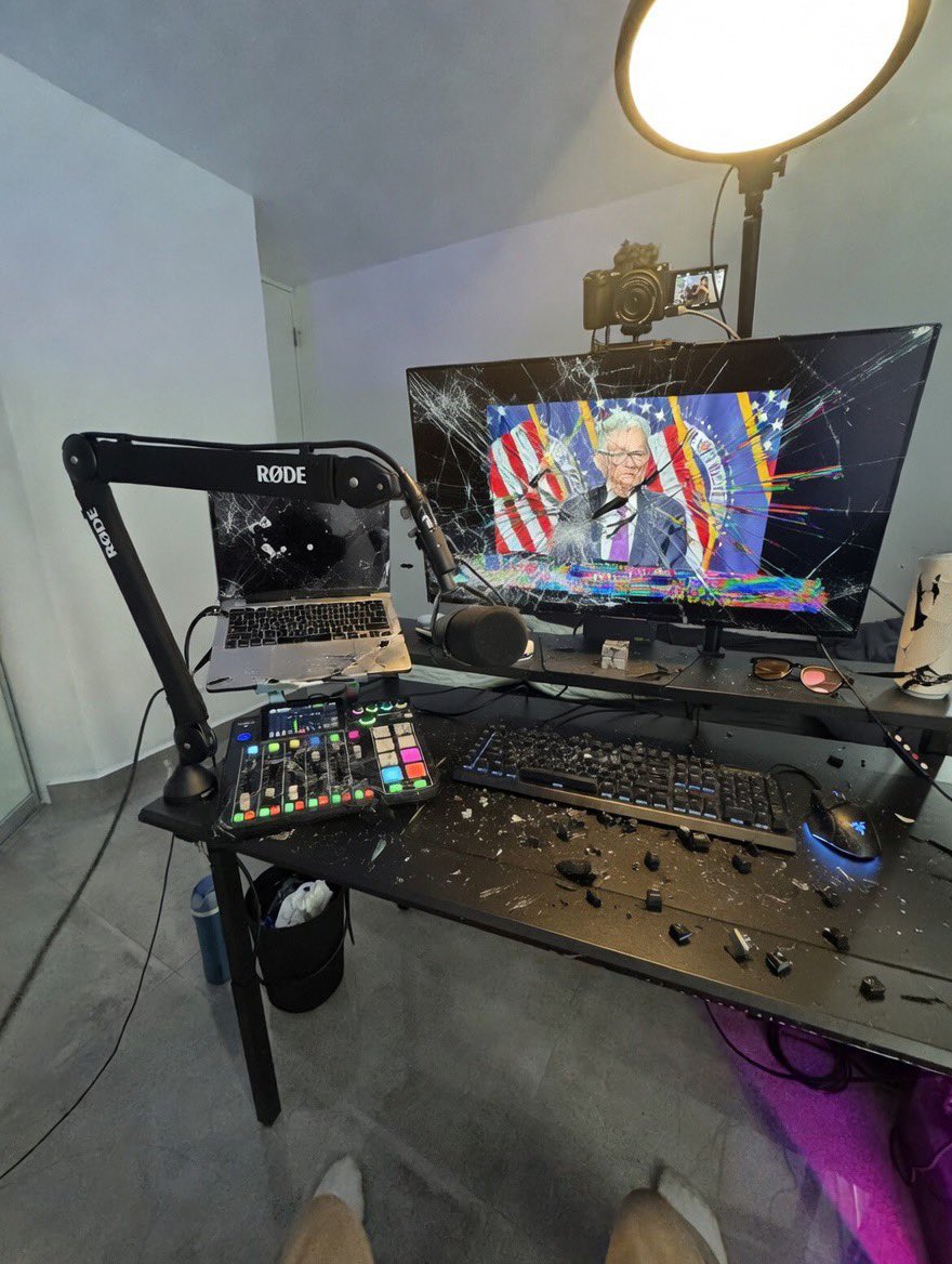 장코드 tweet media