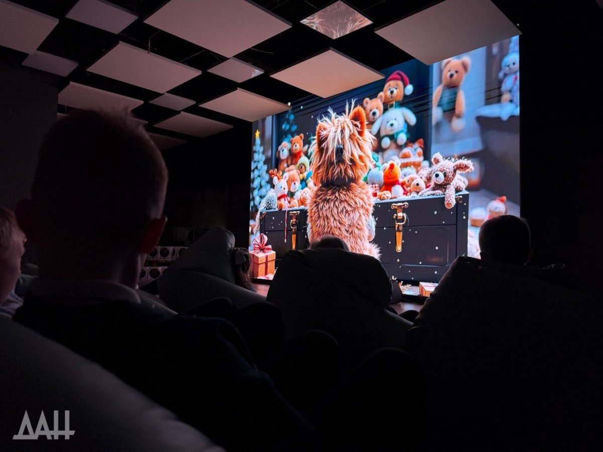 News_of_Donbass's tweet image. 🇨🇳 #China proposes hosting a neurofilm festival in the #DPR

Representatives of the Chinese film industry have proposed that their Donetsk counterparts organize a joint neurofilm festival. This was reported by Donetsk-based director Andrei Kilin, whose neurofilm “The Magic Alarm