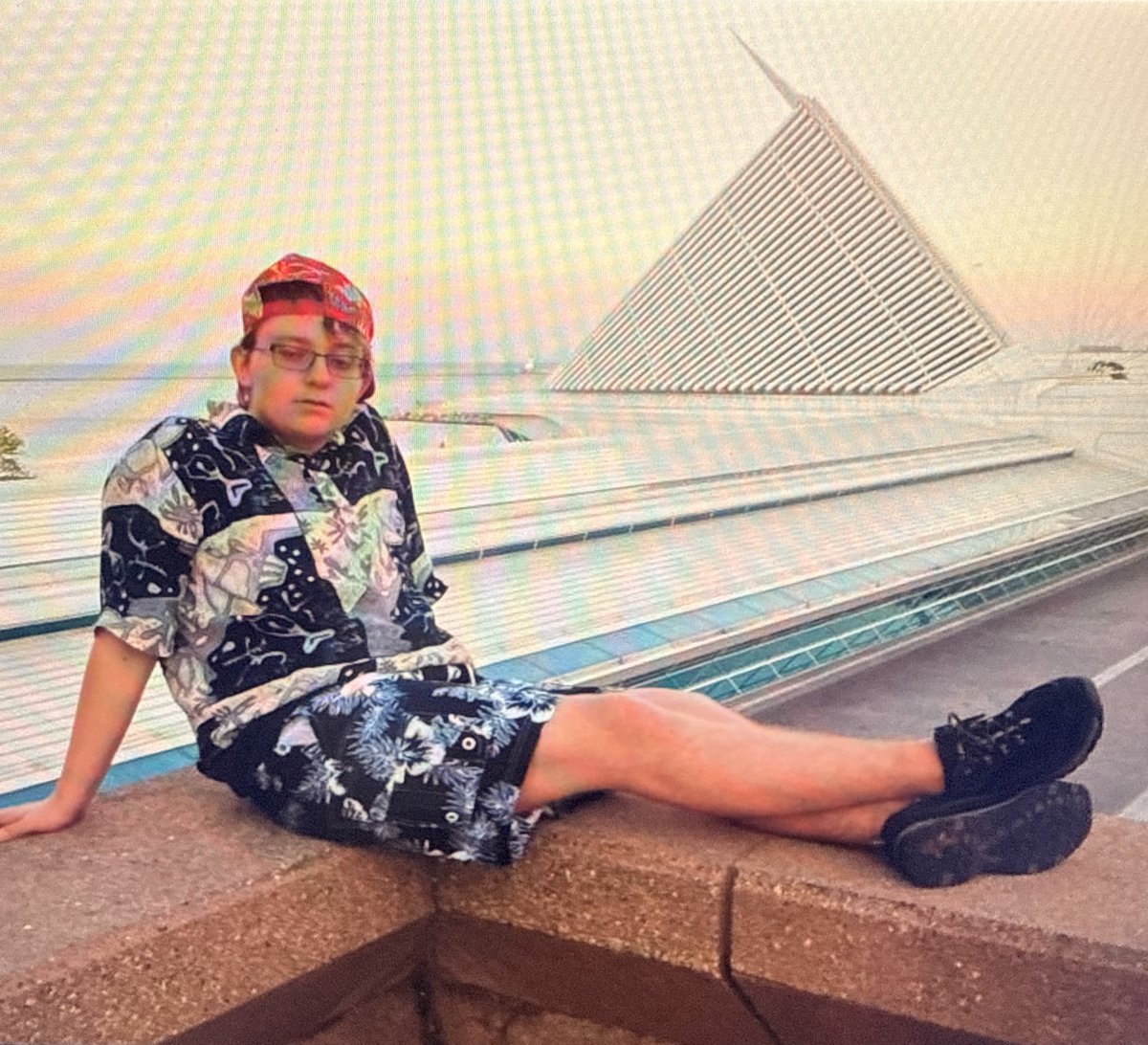 Laura Becker🐦‍🔥 tweet media