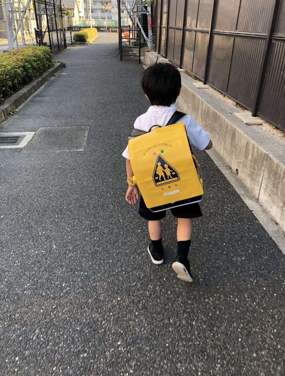 ukix26's tweet photo. 卒業おめでとう倖🌸
すごく自立した男です！！ https://t.co/fq7cpgHKF9