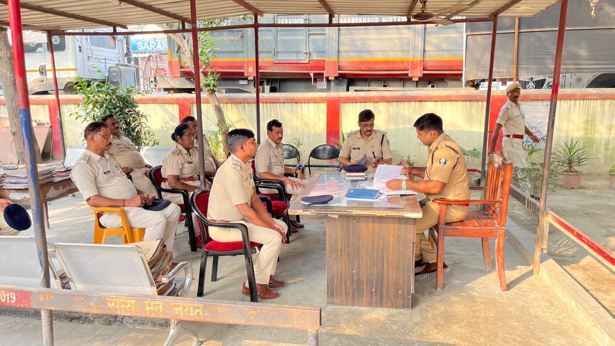 SARAN POLICE tweet media