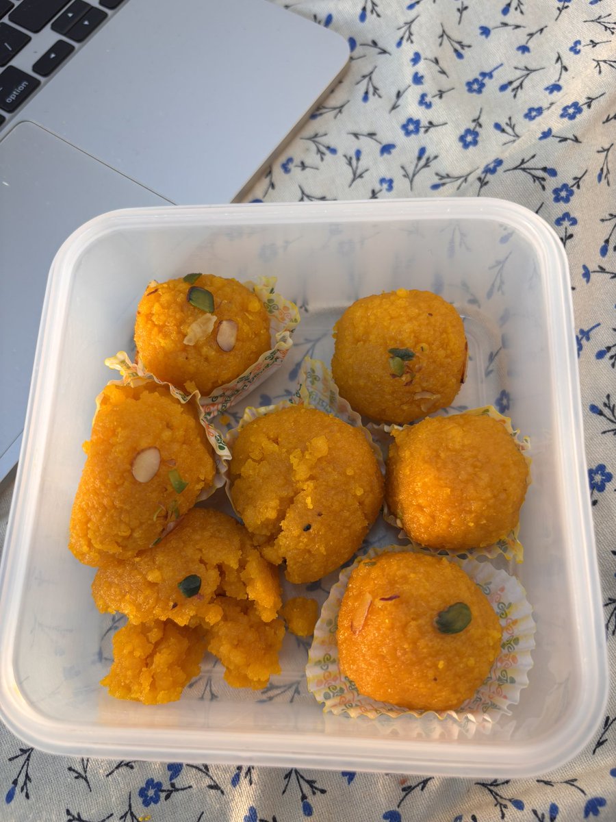 Prayrit.builds tweet media