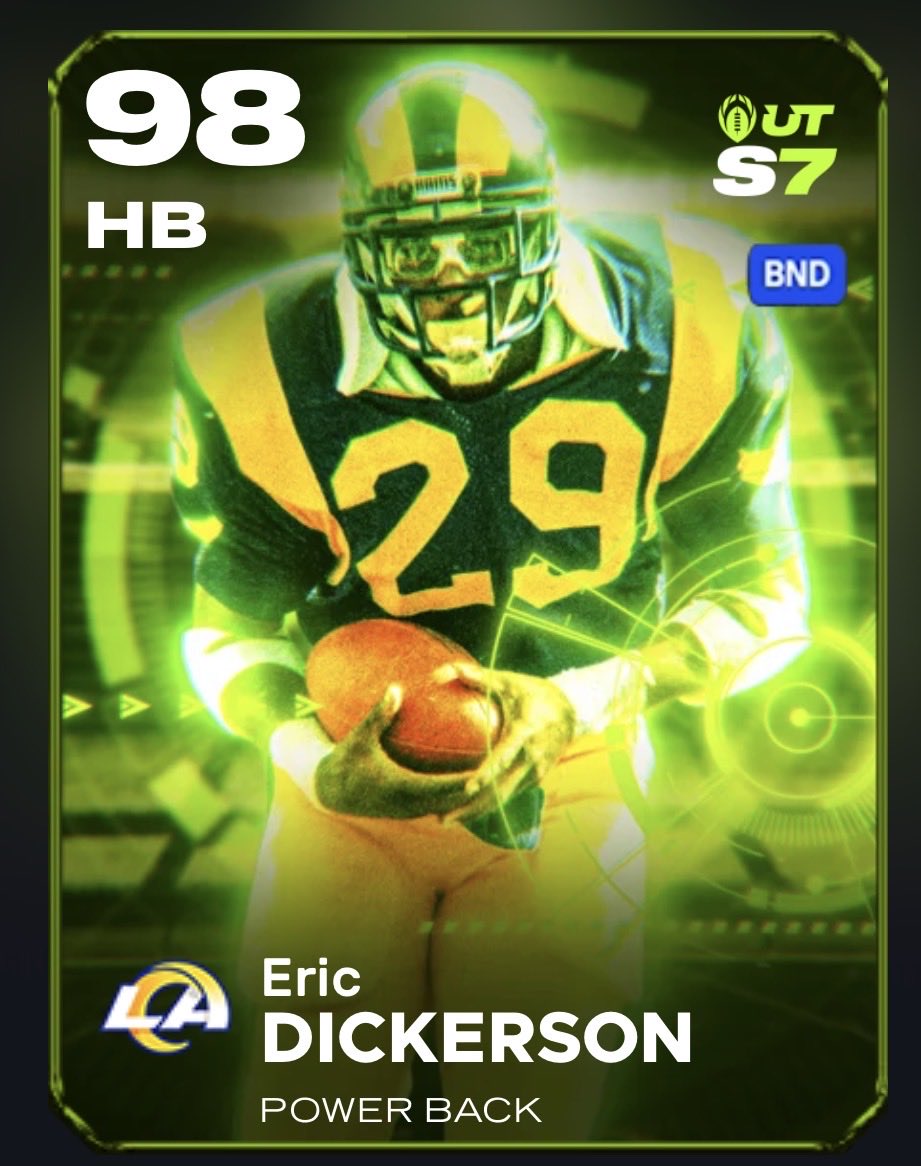 Dezmond35 tweet media