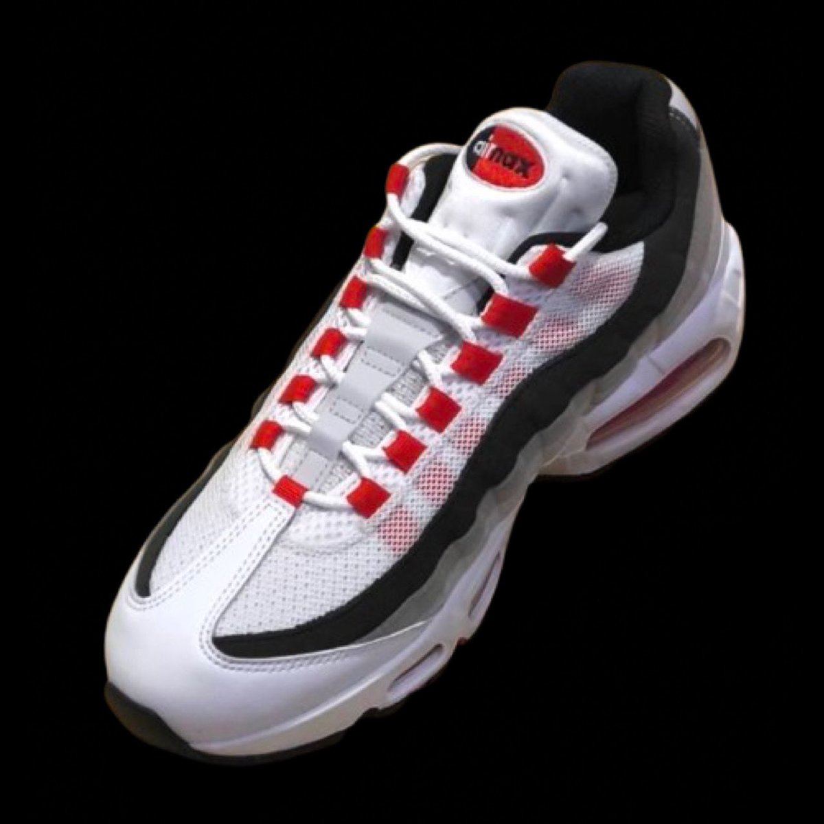 Alternate Sneakers tweet media