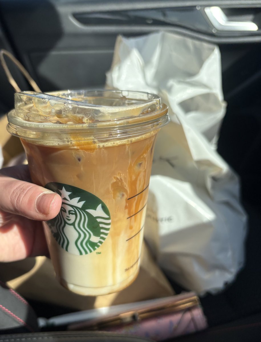 Tess ♥️🏴 tweet media