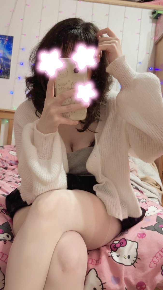 ٠࣪⭑ chloe tweet media