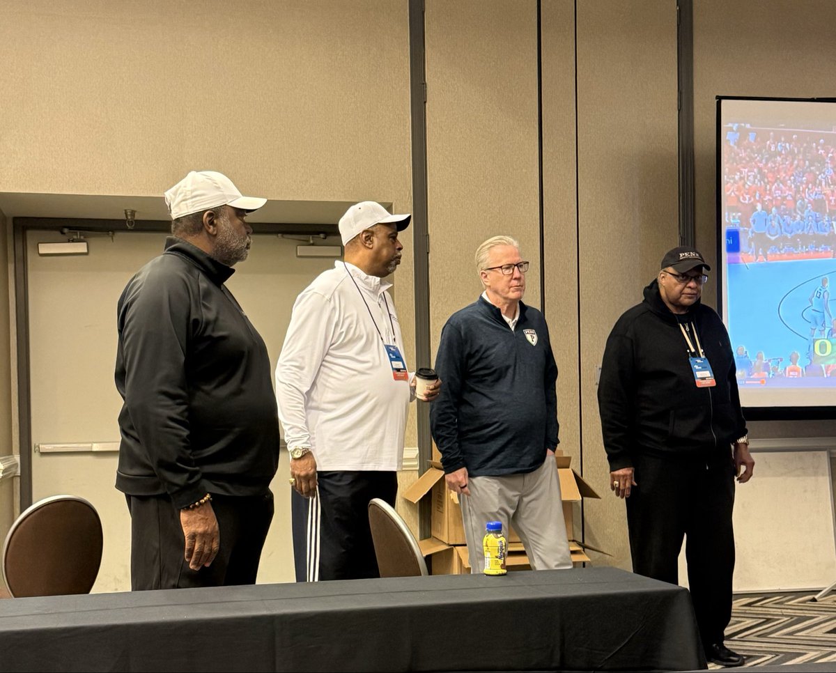 Robert Wolf tweet media