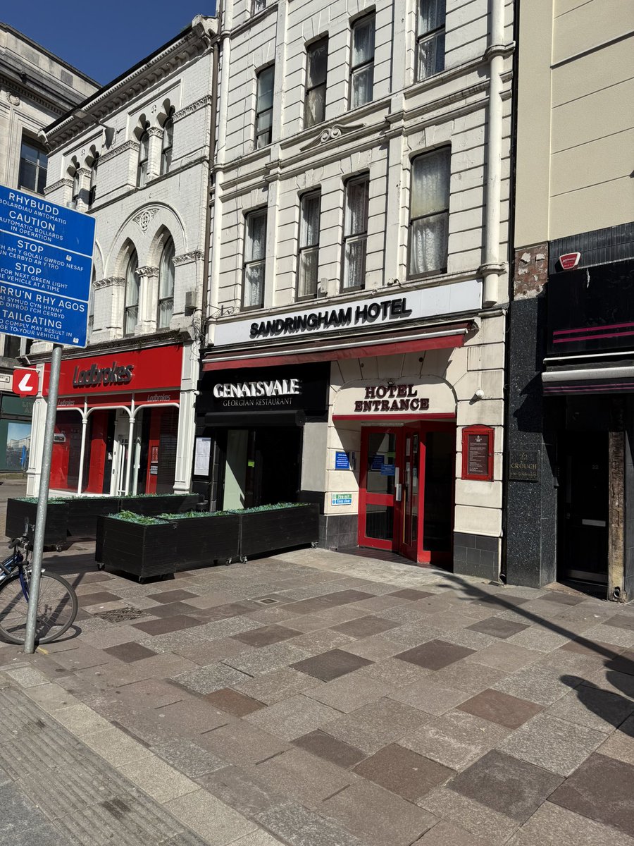 Doctor Who Positivity (Tom #IStandWithDavidTennant tweet media