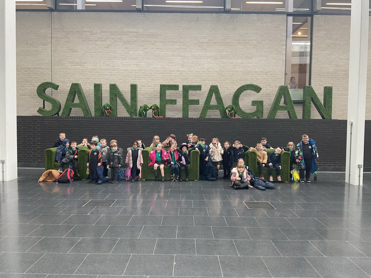 Penpych Community Primary School tweet media