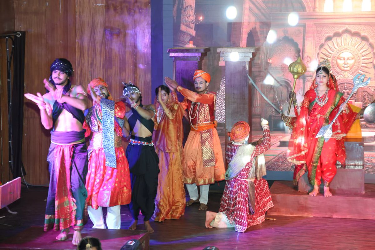 PRO JS Gwalior tweet media