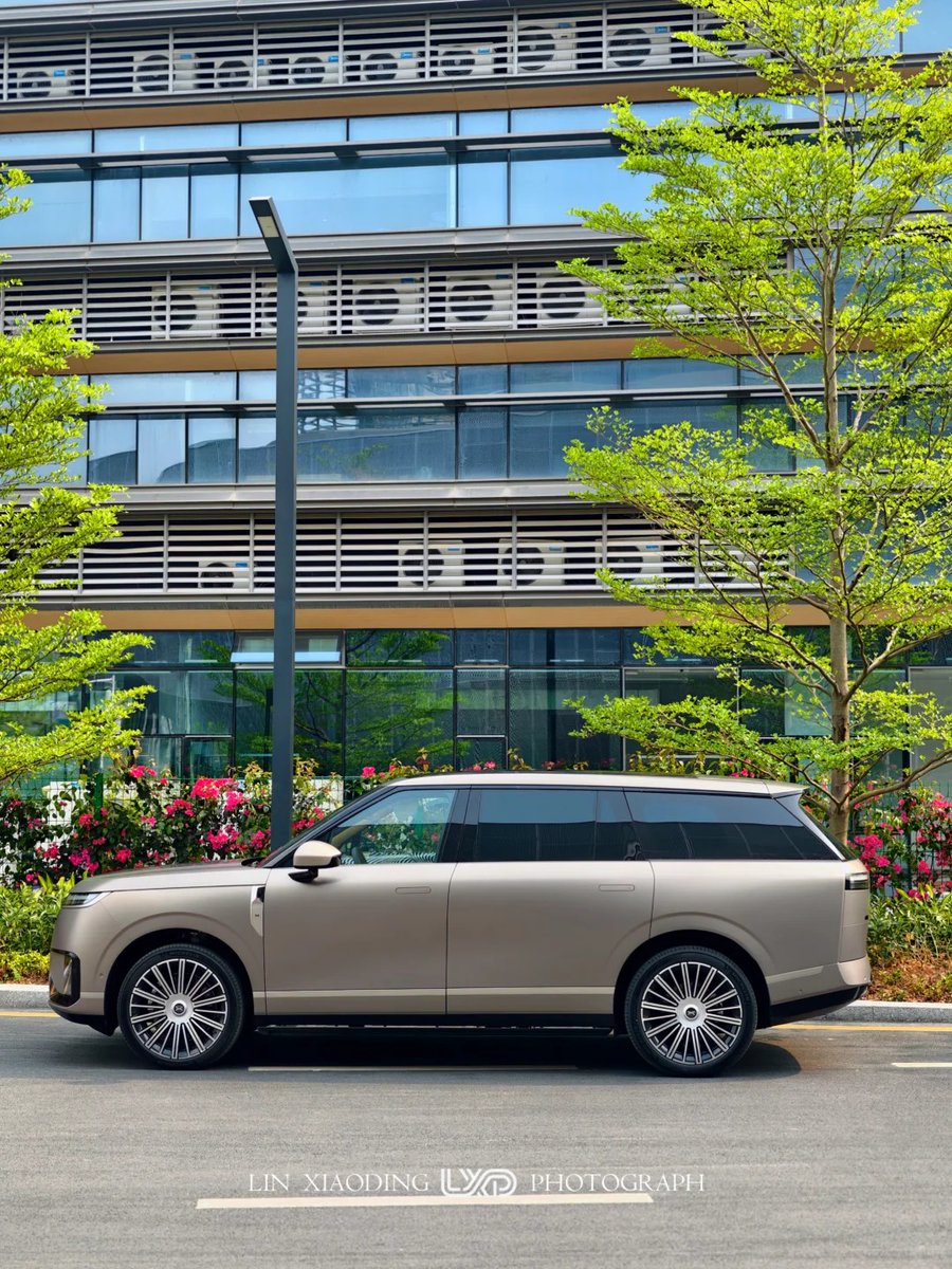 ThinkerCar tweet media