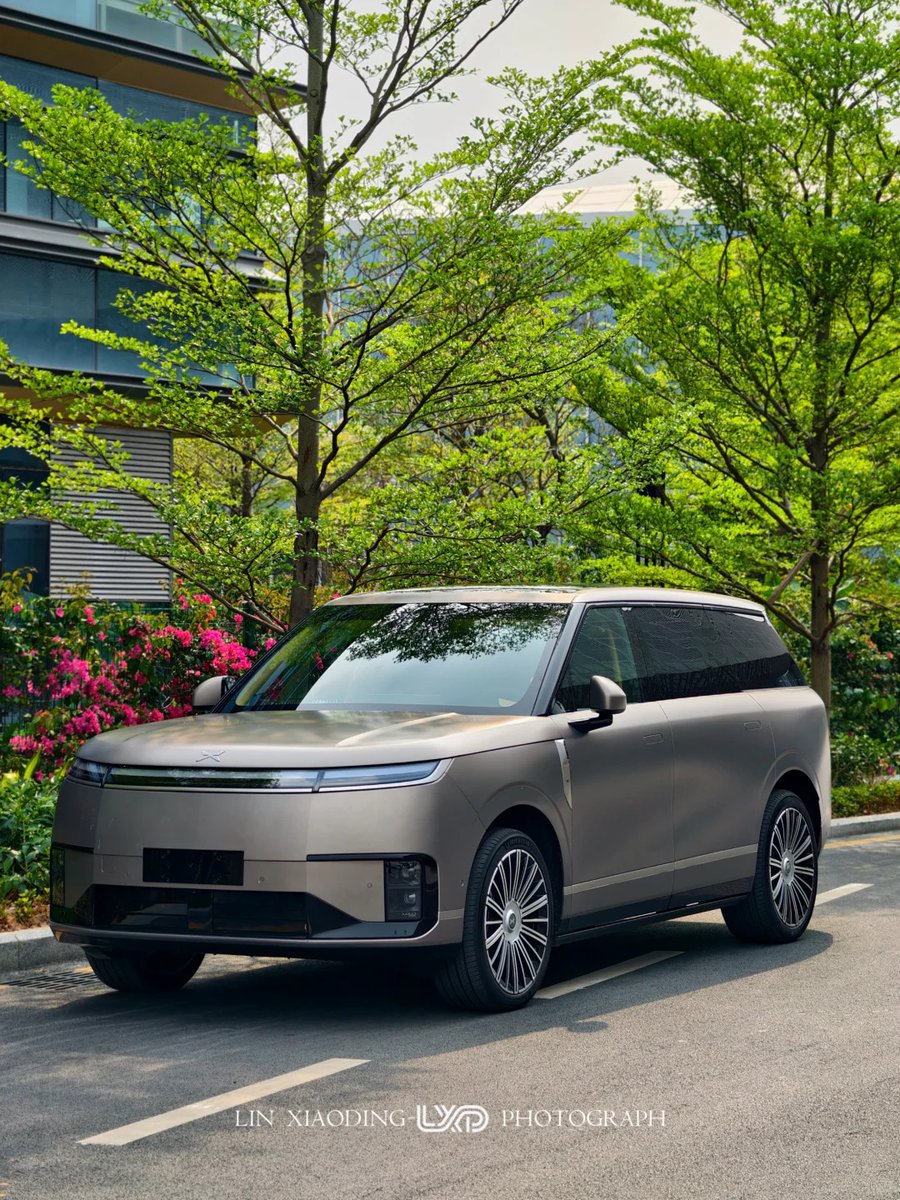 ThinkerCar tweet media