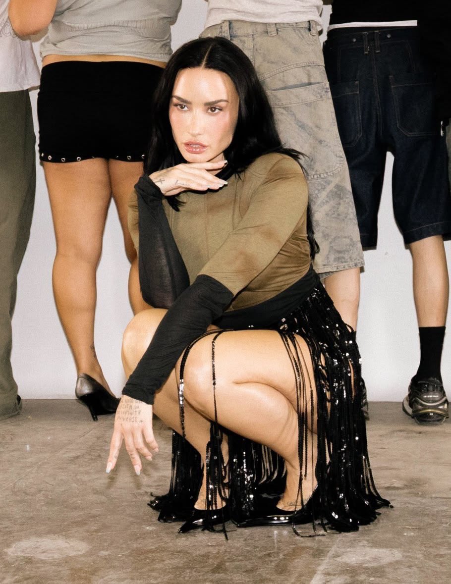 Demi Crave tweet media