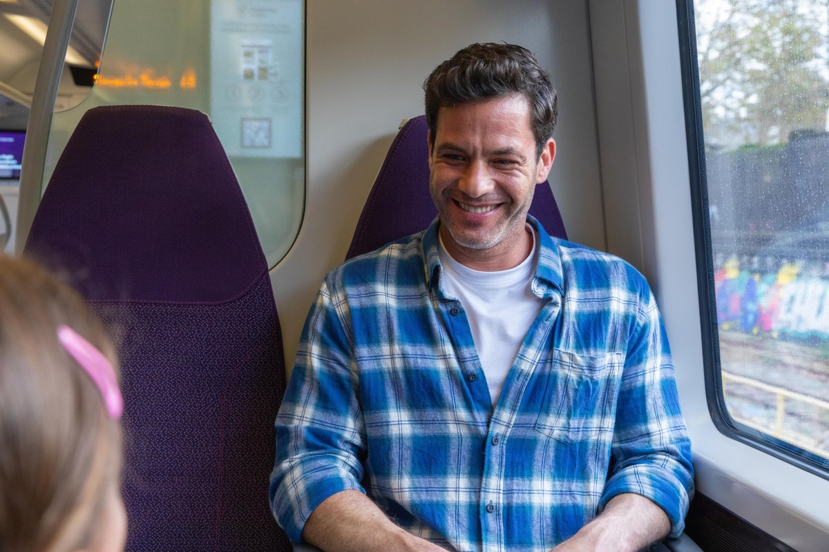 Heathrow Express tweet media