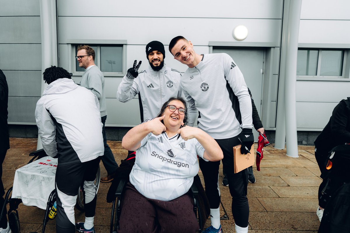 Manchester United tweet media