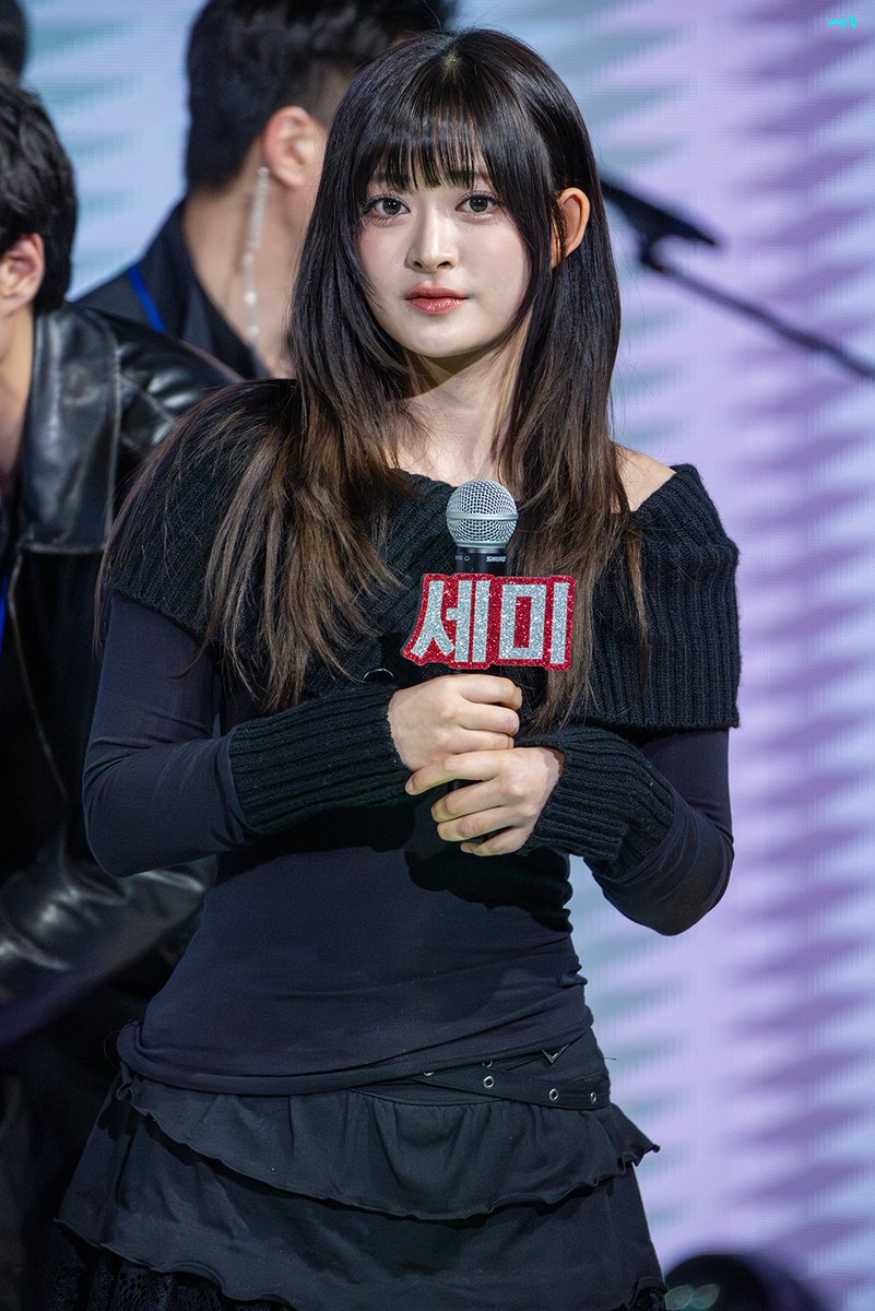 내반쪽 tweet media