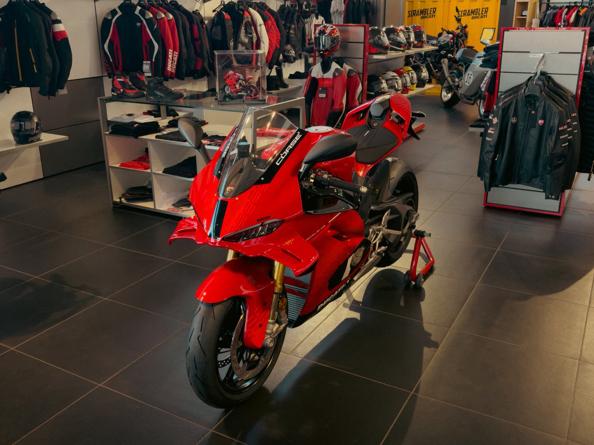 Powlisher tweet media