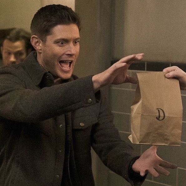 ariel 💚💙 tweet media