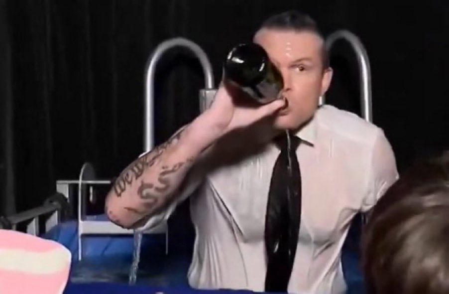 Arthur Filip 🌎 tweet media