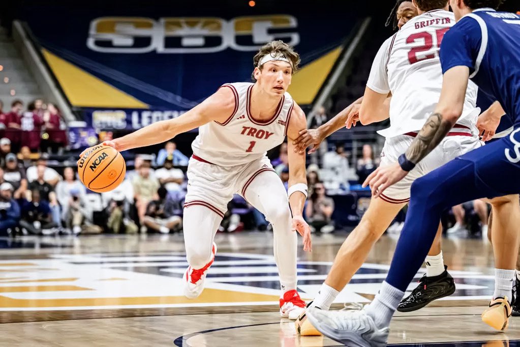 Barry McKnight tweet media