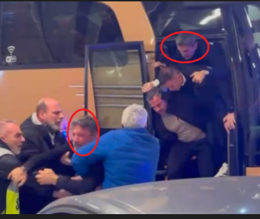 ekdosi🟡⚫😛 tweet media