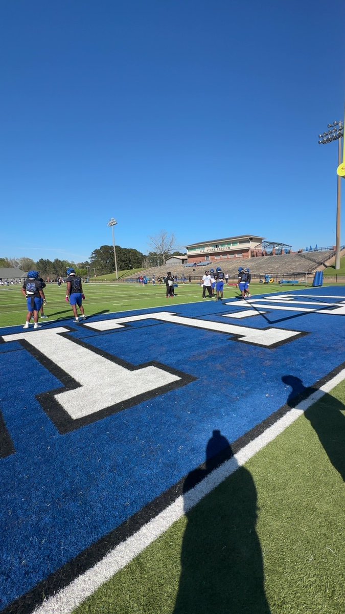 T Wright tweet media