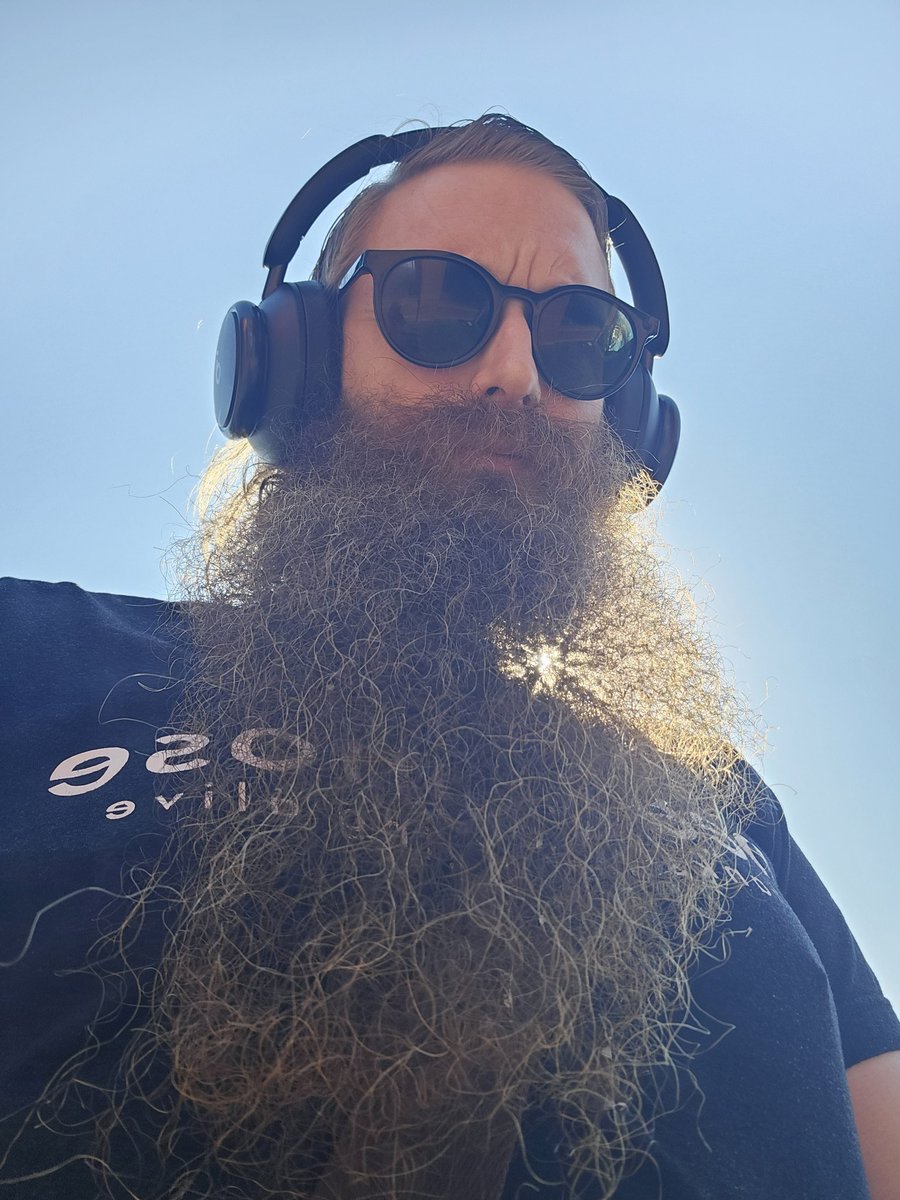 Rich Hewitt tweet media