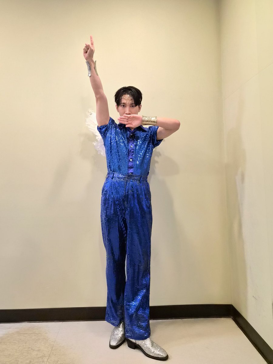 [📂]

📂 B:CHIVE
└📁 #놀라운목요일

서은광 노래 안 들으면 손해 보는 3월
우리 명창 고양이 활동량 늘어나는 소리에
멜로디 심장만 바빠지는 중! ♪₊(˘ᵋॢ ˘ॢ⌯)*·♫

#비투비 #BTOB
#서은광 #SEOEUNKWANG
<a href="/BTOB_SEKwang/">서은광</a>