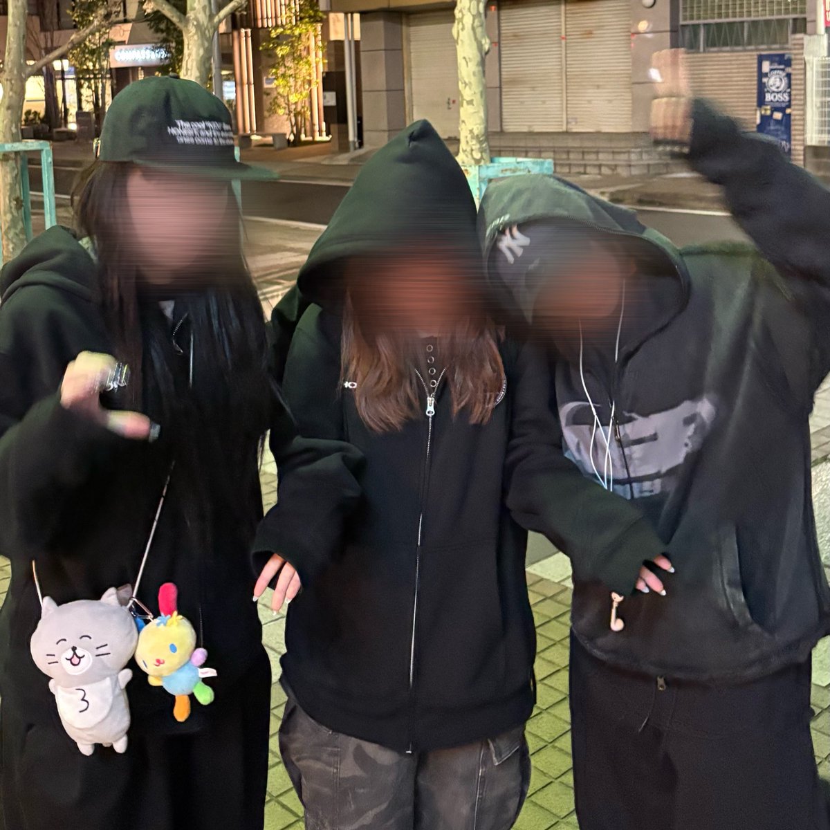 ナツミ tweet media