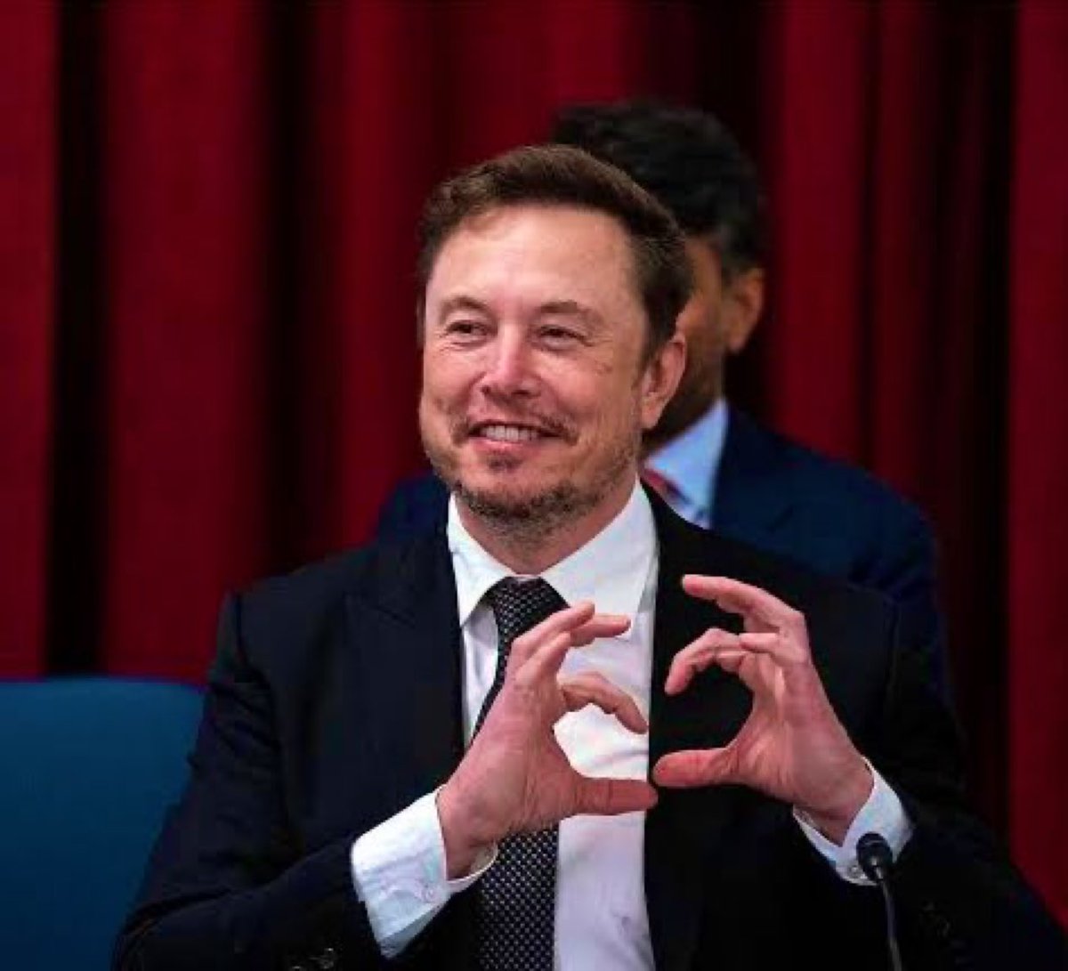 (FAN) ELONMUSK tweet media