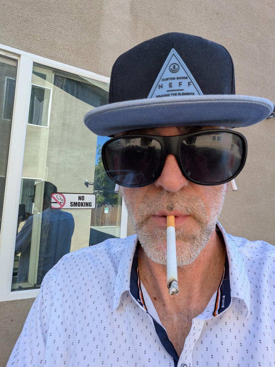 Dick Rocket, Esq. tweet media