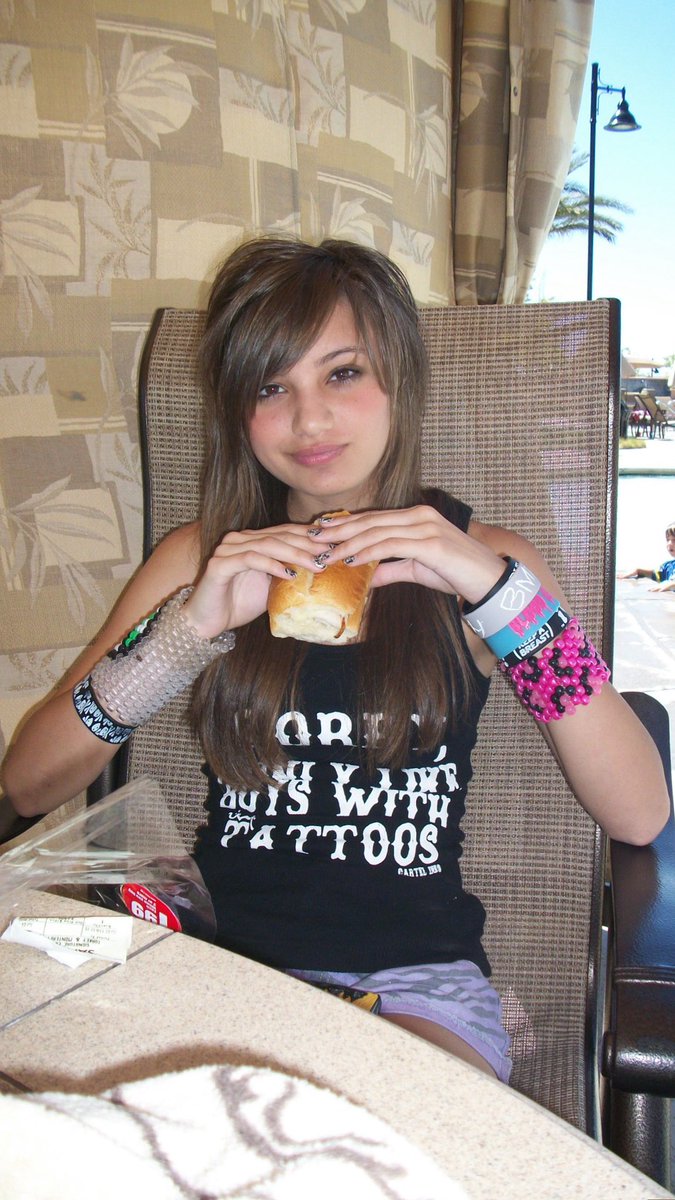 babygunk tweet media