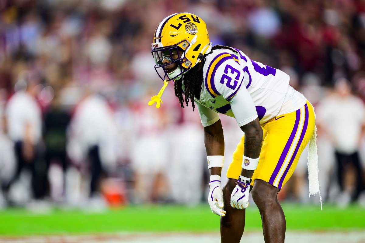 LSUAcademicCenter tweet media