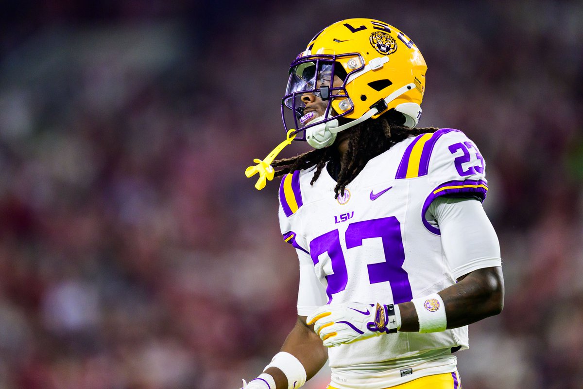 LSUAcademicCenter tweet media