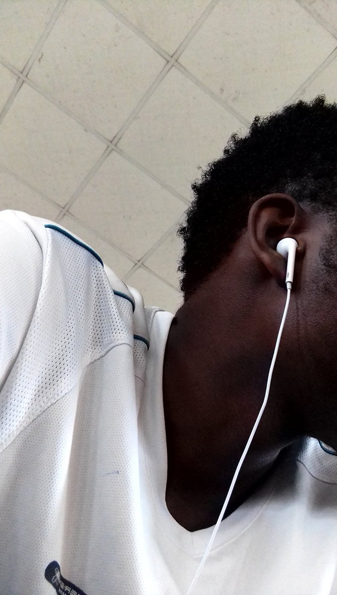 CodewithDivine💙 tweet media