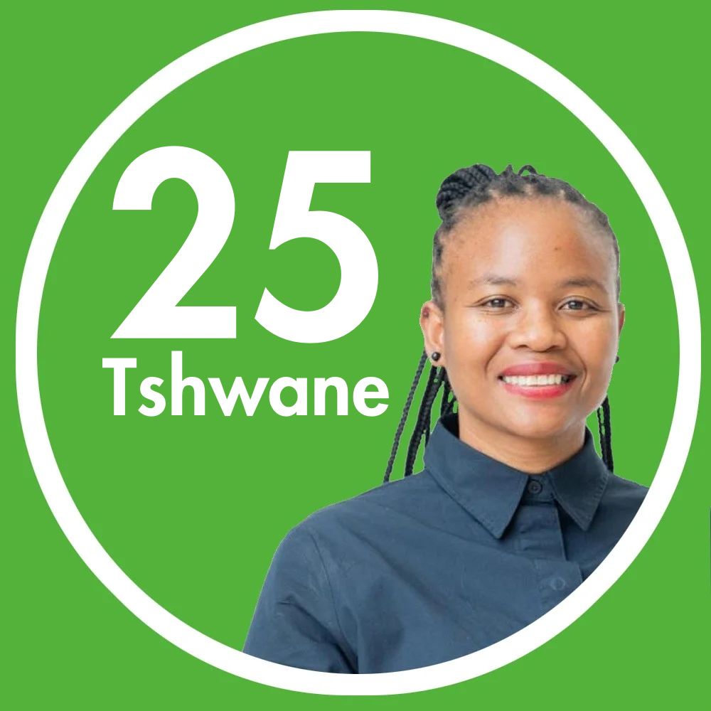 TshwaneActionsa's tweet photo. 💚SOSHANGUVE💚 Strong, healthy and caring communities will take care of each other and will partner effectively with government to provide social stability. Ward25 Women's Forum is doing laundry for the visually impaired gogo. #actasone https://t.co/Q5X155wUKK