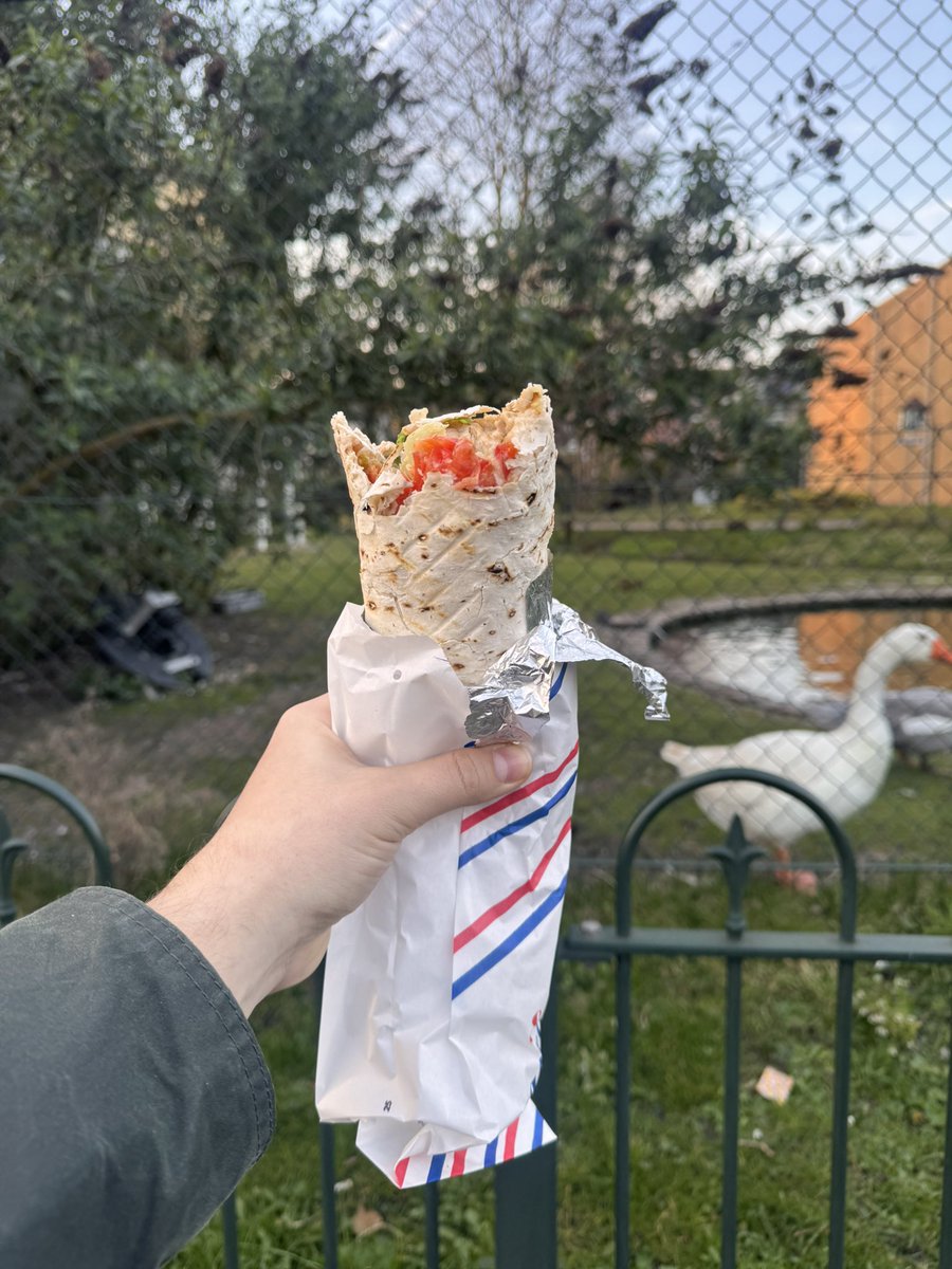 Никита tweet media