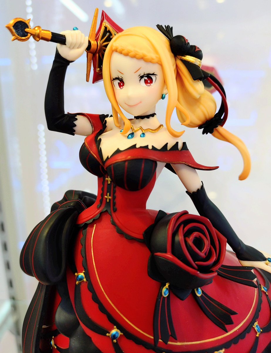 Shion🔻 tweet media