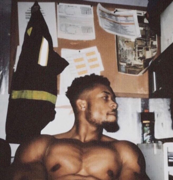 𝐋𝐨𝐰 𝐥𝐞𝐯𝐞𝐥 𝐓𝐡𝐮𝐠 🖕🏾 tweet media