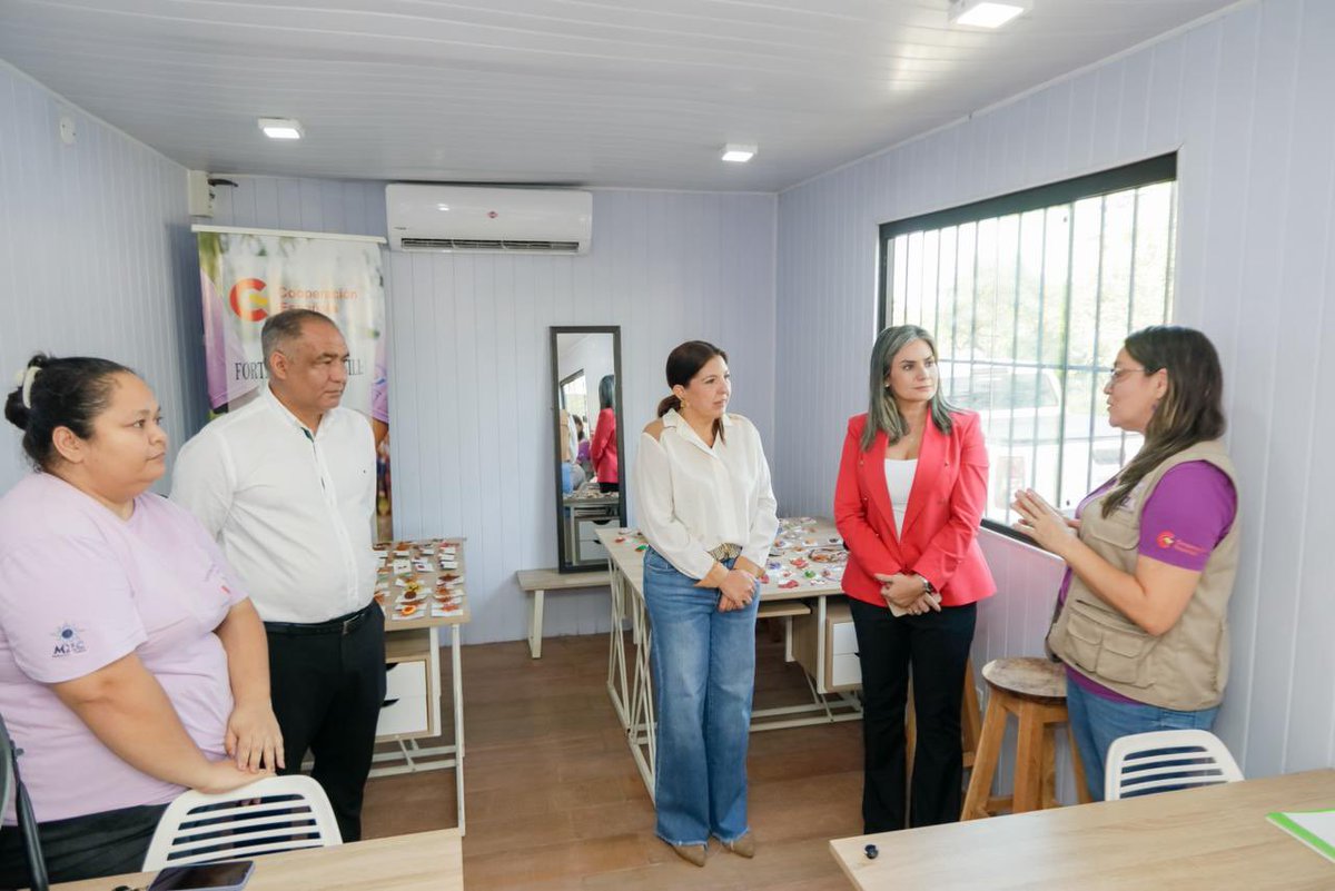 Ministerio de la Mujer tweet media