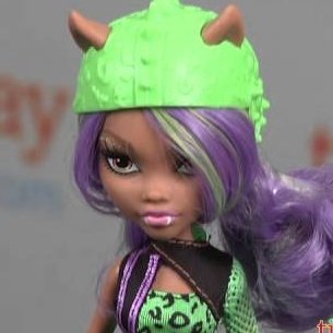 shay 🍉 tweet media