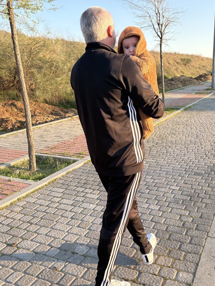 Yolanda 🩵🩵 tweet media