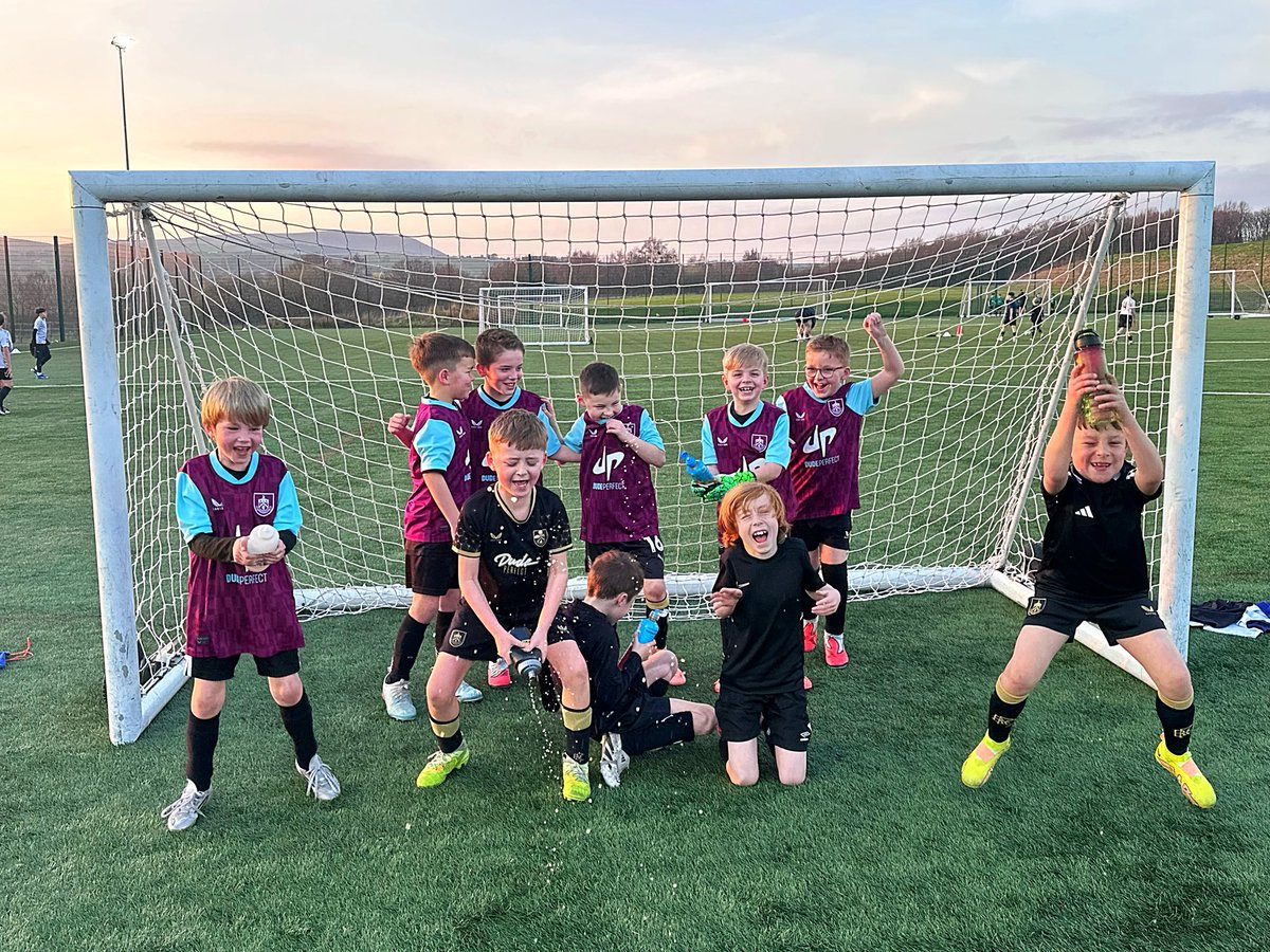 Great display tonight from an even better group of boys ❤️⚽️

#UTC #PlayerDevelopment #BurnleyFc