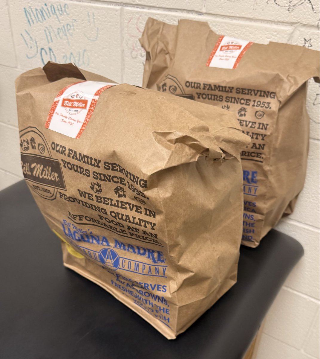 Lori Wilson🖤☠️💛 tweet media