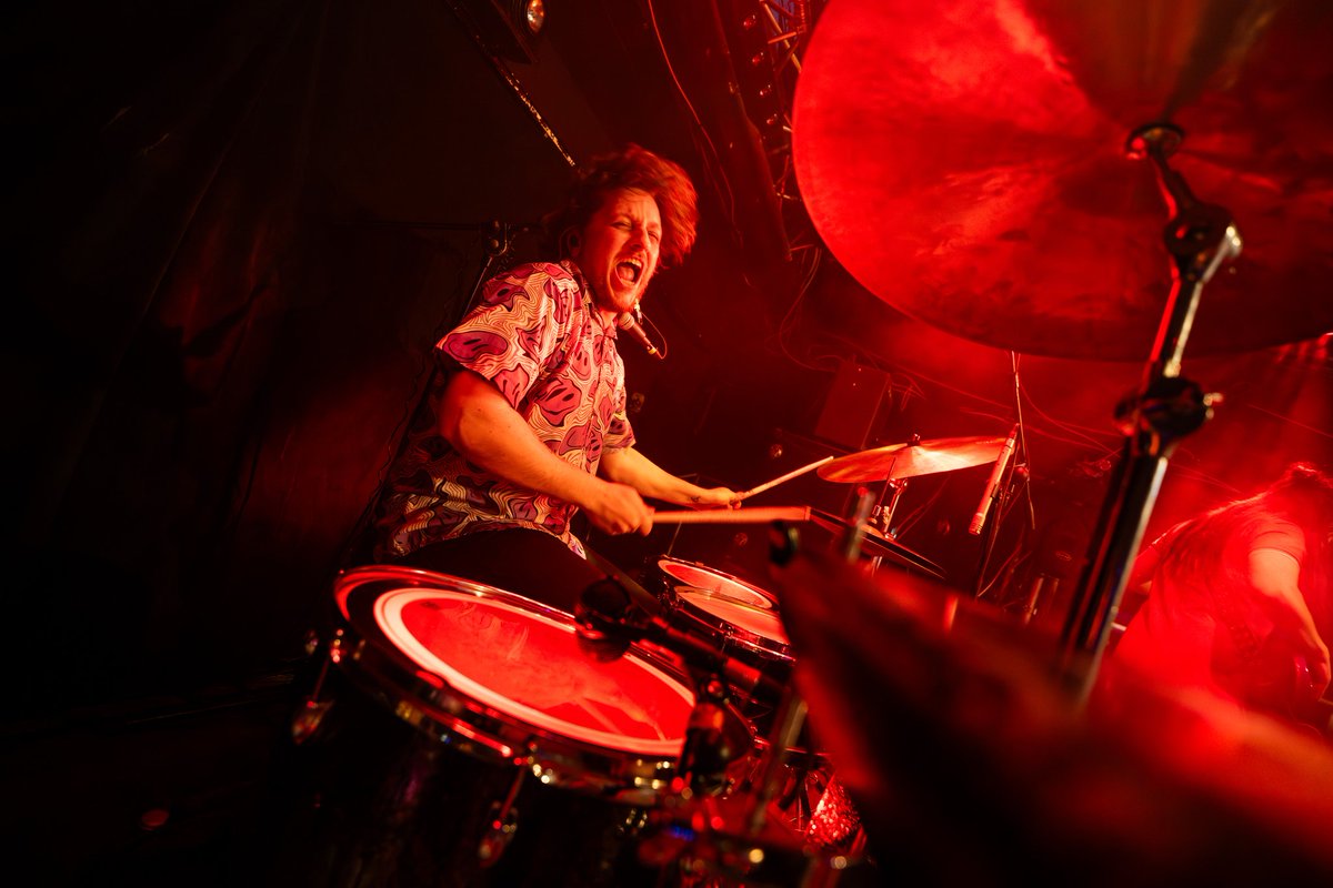 Hermana Furia tweet media