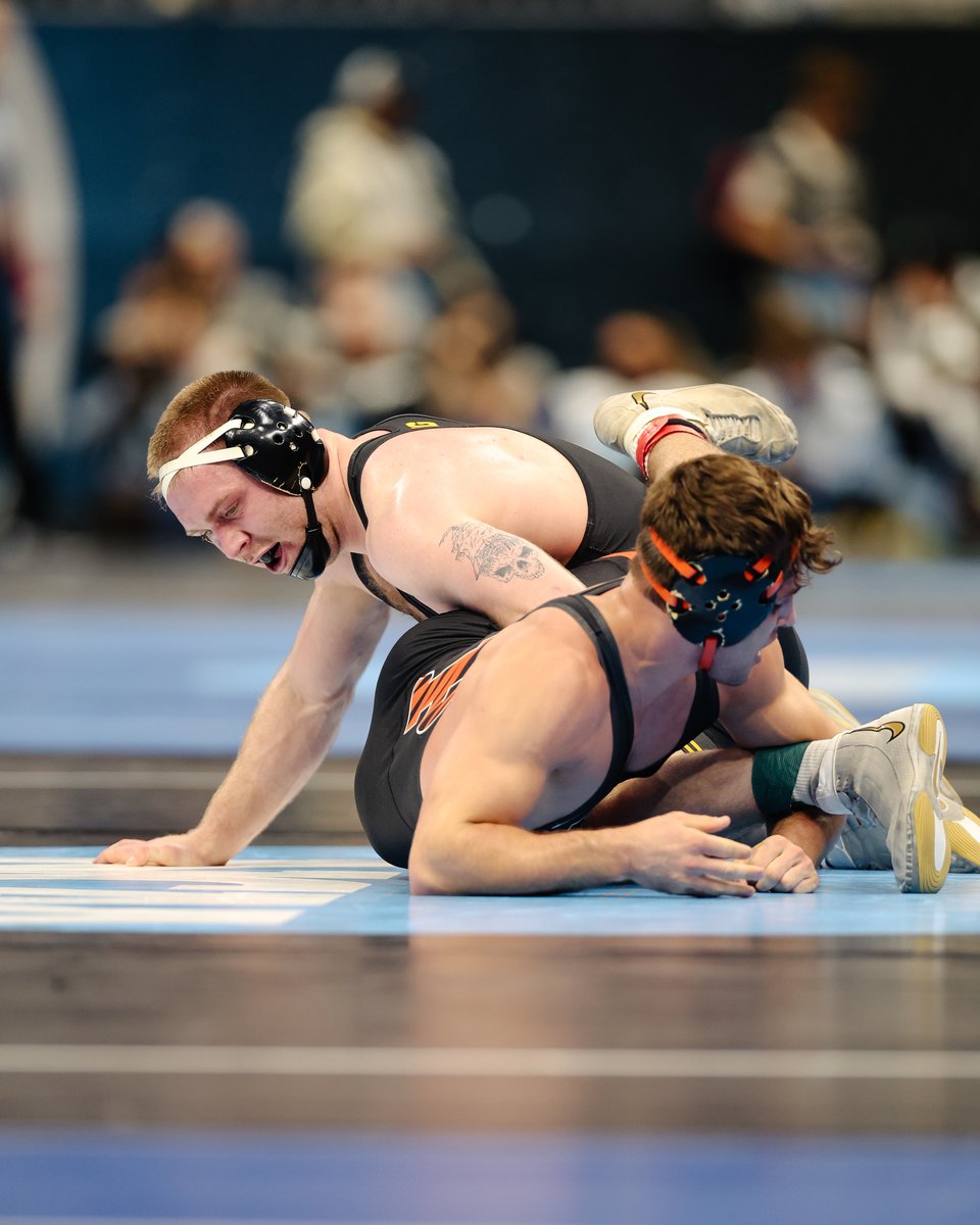 Iowa Hawkeye Wrestling tweet media