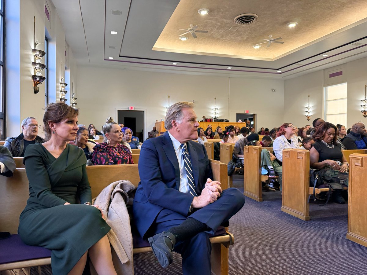 Mike Rogers tweet media